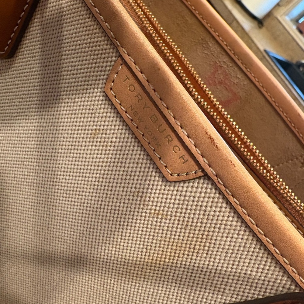 Tory Burch Cream and Brown Women's Tote Bag. Clean! - Picture 7 of 16